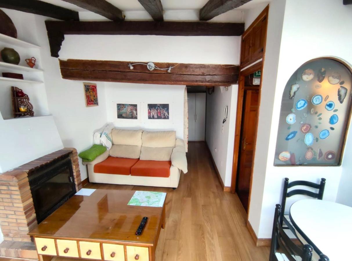 Atico En La Plaza Del Ayuntamiento Appartement *
